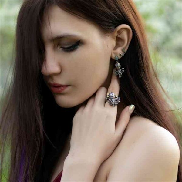 dreamcarnival 1989 er new arrived funny ocs drop earrings for women cute party jewelry simulated opal stones we3875-a, Golden;silver
dreamcarnival 1989 er new arrived funny ocs drop earrings for women cute party jewelry simulated opal stones we3875-a, Golden;silver