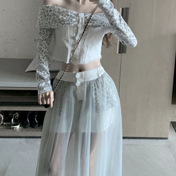 clothing leaking upper shoulder + mesh asymmetry skirt piece defines women's clothes spring, Black
clothing leaking upper shoulder + mesh asymmetry skirt piece defines women's clothes spring, Black