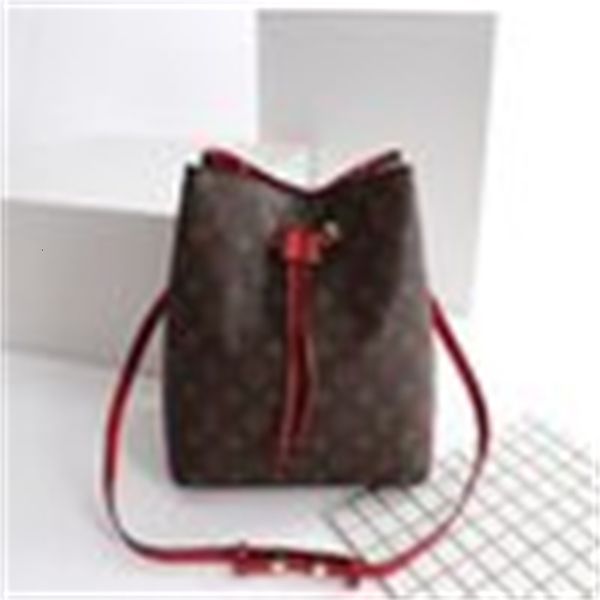 tote brand bags designer clutches luxury m44022 body women handbags iconic cross bags bag evening handles shoulder 1wlc
tote brand bags designer clutches luxury m44022 body women handbags iconic cross bags bag evening handles shoulder 1wlc