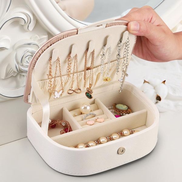 european necklace jewelry box portable large capacity storage bags
european necklace jewelry box portable large capacity storage bags