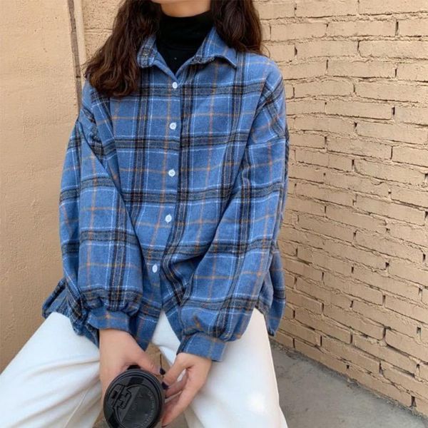 women's blouses & shirts 2021 women turn-down collar spring plaid batwing-sleeve loose outwear female casual shirt streetwear, White
women's blouses & shirts 2021 women turn-down collar spring plaid batwing-sleeve loose outwear female casual shirt streetwear, White