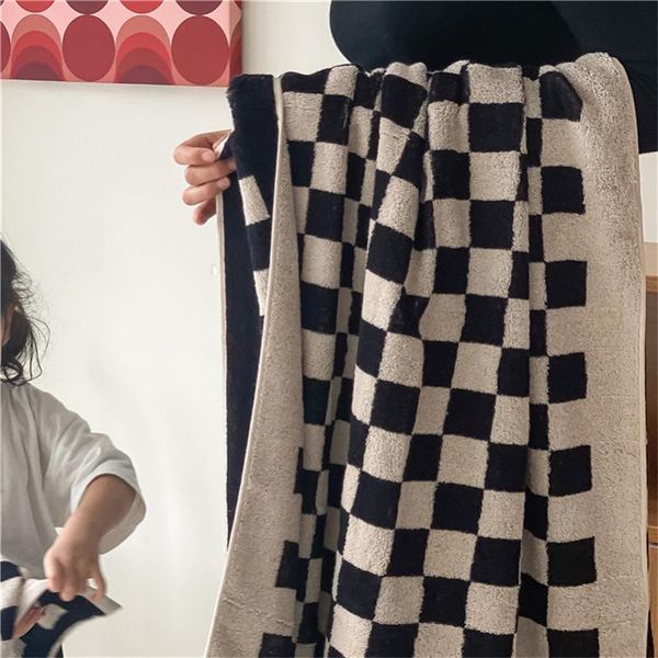towel 70*140cm retro checkerboard plaid cottentowel soft face hair shower towels large beach bath household
towel 70*140cm retro checkerboard plaid cottentowel soft face hair shower towels large beach bath household