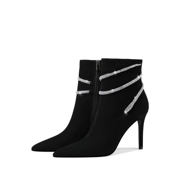 boots devil's2021 slim children's style high heel in autumn and winter fashion rhinestone women's shoes leather short, Black
boots devil's2021 slim children's style high heel in autumn and winter fashion rhinestone women's shoes leather short, Black