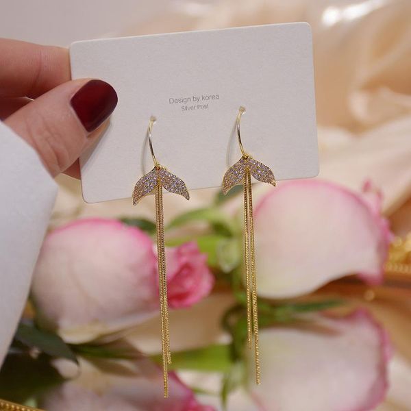 luxury cubic zircon cz elegant fish tail dangle earrings for women style 14k real gold long drop & chandelier, Silver
luxury cubic zircon cz elegant fish tail dangle earrings for women style 14k real gold long drop & chandelier, Silver