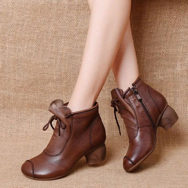 retro leather women's boots with thick heels and velvet warm short autumn winter soft cowhide cotton shoes, Black
retro leather women's boots with thick heels and velvet warm short autumn winter soft cowhide cotton shoes, Black