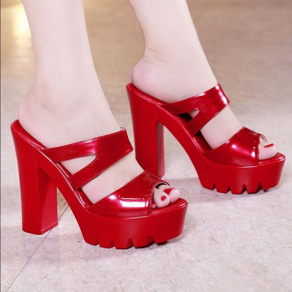 slippers 2021 summer thick-soled, high-heeled enameled fish-beaked women's slippers, waterproof, red large-size, Black
slippers 2021 summer thick-soled, high-heeled enameled fish-beaked women's slippers, waterproof, red large-size, Black