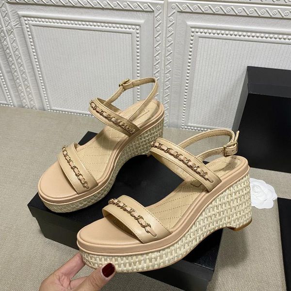dress shoes 2021 summer wedge sandals women metal chain decoration genuine leather narrow band high heel straw woven sole platform sandalias, Black
dress shoes 2021 summer wedge sandals women metal chain decoration genuine leather narrow band high heel straw woven sole platform sandalias, Black