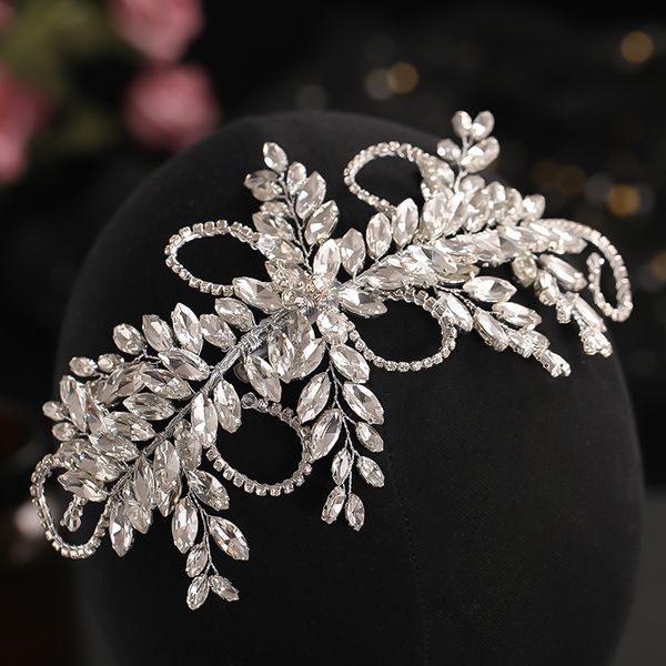 classic crystal wedding headwear rhinestone hairband bridal hair accessories headdress bridal crown dinner party accessoriesdio chan contact, Golden;white
classic crystal wedding headwear rhinestone hairband bridal hair accessories headdress bridal crown dinner party accessoriesdio chan contact, Golden;white