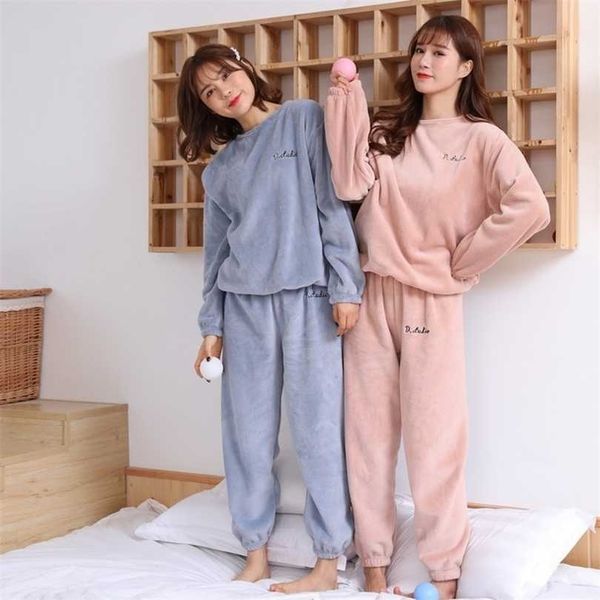 warm fleece winter women pajama sets flannel long sleeve and pants female sleepwear lounge wear nightsuits 122731wza 211126, Black;red
warm fleece winter women pajama sets flannel long sleeve and pants female sleepwear lounge wear nightsuits 122731wza 211126, Black;red