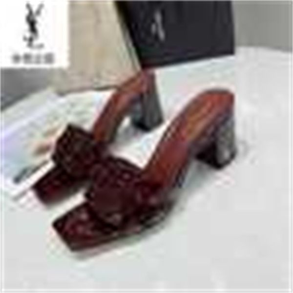 loafers men designer luxury slides women high heels sandals pumps slippers mules ballerinas sneakers dress shoes vr26, Black;white
loafers men designer luxury slides women high heels sandals pumps slippers mules ballerinas sneakers dress shoes vr26, Black;white