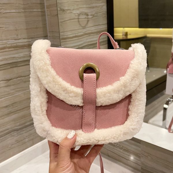 saddle ugg bags new shoulder popular designer fashion lady cute cross body soft drew handbags women letter card holder wallets wool winter p
saddle ugg bags new shoulder popular designer fashion lady cute cross body soft drew handbags women letter card holder wallets wool winter p