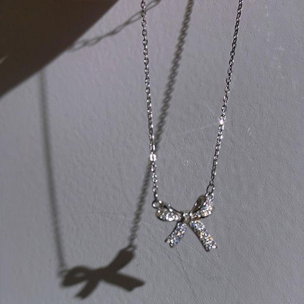pendant necklaces 925 sterling silver shiny zirconia bow necklace for female fashion design elegant clavicle chain jewelry
pendant necklaces 925 sterling silver shiny zirconia bow necklace for female fashion design elegant clavicle chain jewelry