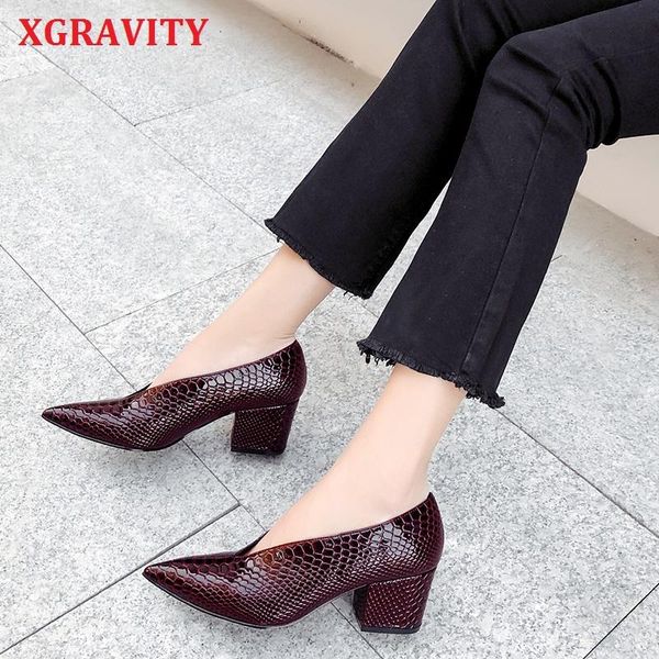 dress shoes xgravity retro crocodile pattern designer party ladies fashion pointed toe v cut woman high heel pumps c076, Black
dress shoes xgravity retro crocodile pattern designer party ladies fashion pointed toe v cut woman high heel pumps c076, Black