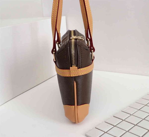 designer luxury handbags purses old flower middle ages armpit box bag women brand classic style genuine leather shoulder bags
designer luxury handbags purses old flower middle ages armpit box bag women brand classic style genuine leather shoulder bags