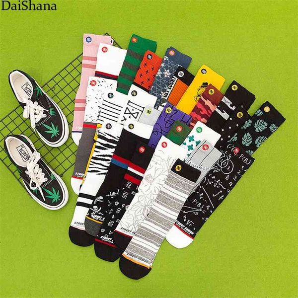 3pairs fashion sock harajuku korean style cotton women socks skateboard happy crew socks meias mujer eu36-44 210720, Black;white
3pairs fashion sock harajuku korean style cotton women socks skateboard happy crew socks meias mujer eu36-44 210720, Black;white