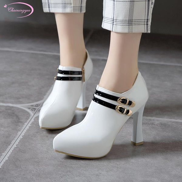 dress shoes simple ol style color matching paint zipper buckle strap pumps pointed toe white black red thick high heel women's
dress shoes simple ol style color matching paint zipper buckle strap pumps pointed toe white black red thick high heel women's