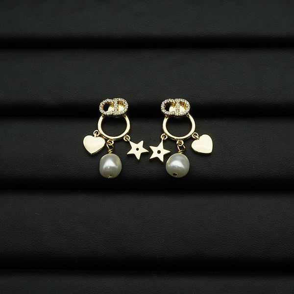 cuff stud earrings dijia / dejia style wind color diamond letter pearl star tassel asymmetric, Golden
cuff stud earrings dijia / dejia style wind color diamond letter pearl star tassel asymmetric, Golden