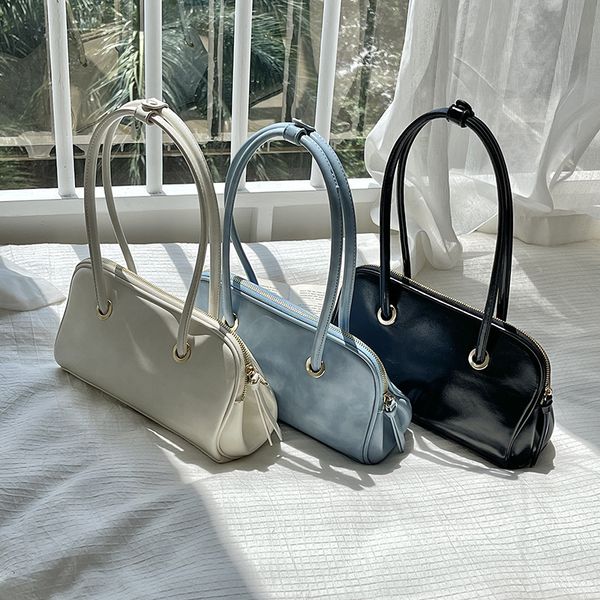 bag women's korean version new fashion trend hand temperament minority single shoulder simple texture armpit bag
bag women's korean version new fashion trend hand temperament minority single shoulder simple texture armpit bag