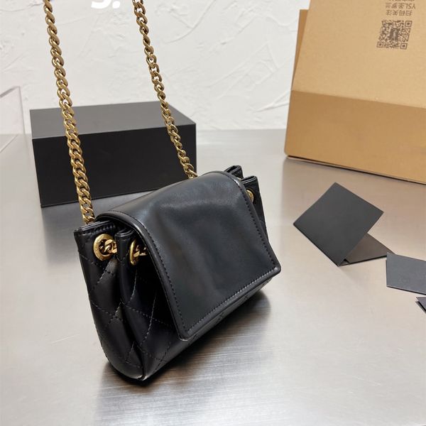 2021 brand fashion mini front flap messenger bag messenger bags shoulder bag nokita handbag diamond pattern quilted bag 18*13cm
2021 brand fashion mini front flap messenger bag messenger bags shoulder bag nokita handbag diamond pattern quilted bag 18*13cm