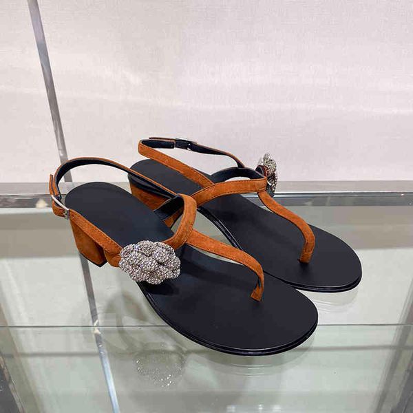vrouwen strand sandalen handgemaakte crystal sneeuwvlokken lage hak schoenen dames string shining steentjes bloemen leather flip flops 60% o, Black
vrouwen strand sandalen handgemaakte crystal sneeuwvlokken lage hak schoenen dames string shining steentjes bloemen leather flip flops 60% o, Black