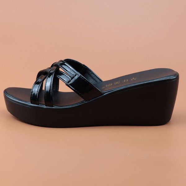 slippers patent leather shoes 2021 fashion women wedge platform female slides soft bottom summer ladies, Black
slippers patent leather shoes 2021 fashion women wedge platform female slides soft bottom summer ladies, Black