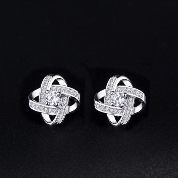 stud luxury romantic inlaid zircon lucky four-leaf clover silver needle earrings temperament ladies full of flower, Golden;silver
stud luxury romantic inlaid zircon lucky four-leaf clover silver needle earrings temperament ladies full of flower, Golden;silver