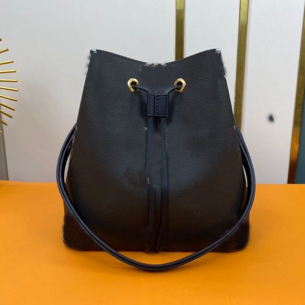 designer leather bucket bag fashion leopard stitching messenger bags women elegant retro handbag
designer leather bucket bag fashion leopard stitching messenger bags women elegant retro handbag