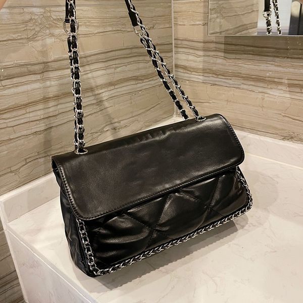 30c classic womens jumbo messenger bag luxurys designers multi pochette valentine chain braid around cross body shouder genuine leather larg
30c classic womens jumbo messenger bag luxurys designers multi pochette valentine chain braid around cross body shouder genuine leather larg
