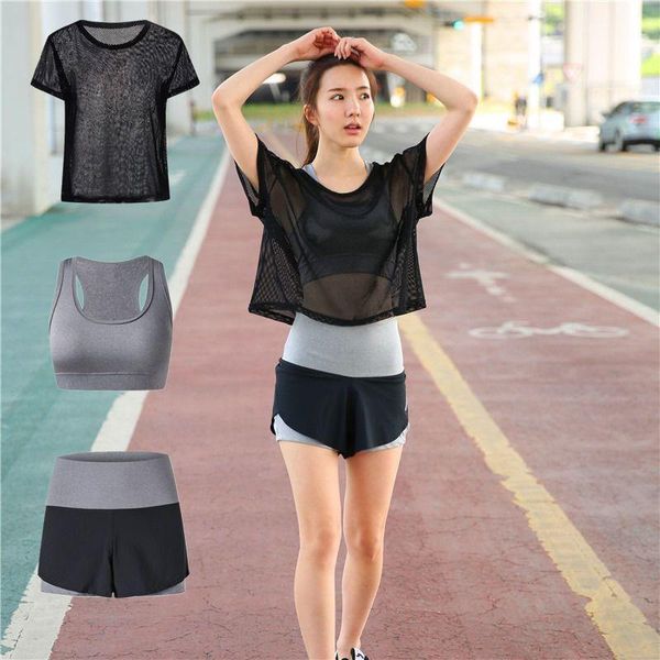 yoga outfit 2021 summer female suit three-piece mesh running quick-drying tracksuit plus size fitness gym sports clothing set
yoga outfit 2021 summer female suit three-piece mesh running quick-drying tracksuit plus size fitness gym sports clothing set