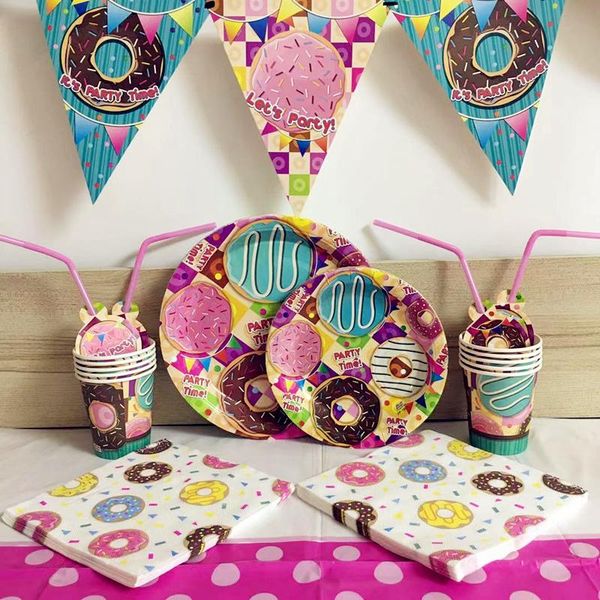 62pcs/set cute donut party theme plates paper cups napkins straws flag tablecltoh wedding event birthday decor supplies disposable dinnerwar
62pcs/set cute donut party theme plates paper cups napkins straws flag tablecltoh wedding event birthday decor supplies disposable dinnerwar