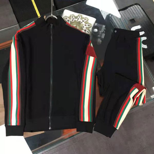 2021 spring and summer new red and green stripe color contrast letter embroidery cloth zipper sweater pants suit for men, White;black
2021 spring and summer new red and green stripe color contrast letter embroidery cloth zipper sweater pants suit for men, White;black