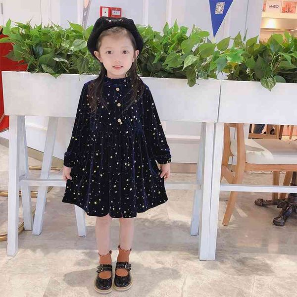 2021 autumn and winter new girls' foreign style bronzing star velvet long sleeve navy blue children's princess dress, Red;yellow
2021 autumn and winter new girls' foreign style bronzing star velvet long sleeve navy blue children's princess dress, Red;yellow