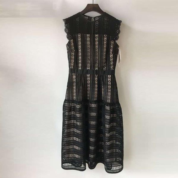 casual dresses fashion summer lace runway women 2021 elegant sleeveless ruffles white party holiday dress vestidos, Black;gray
casual dresses fashion summer lace runway women 2021 elegant sleeveless ruffles white party holiday dress vestidos, Black;gray