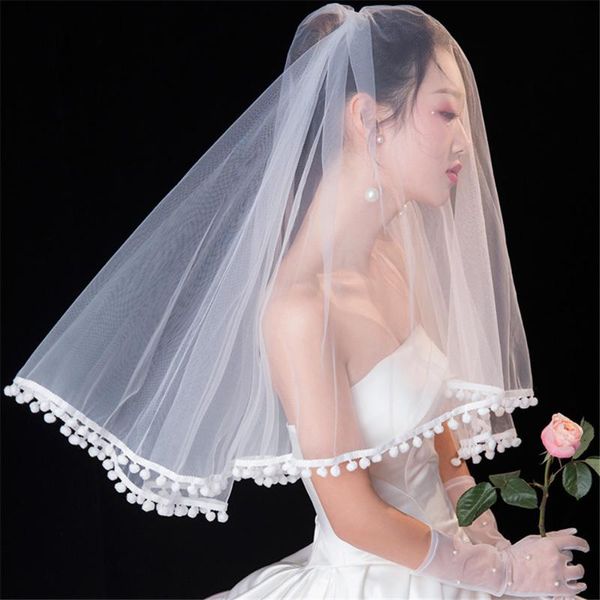 bridal veils short two layers lace trimmed edge tulle weeding white ivory with comb voiles mariage velos de novia 2021, Black
bridal veils short two layers lace trimmed edge tulle weeding white ivory with comb voiles mariage velos de novia 2021, Black