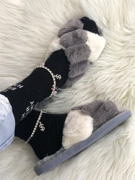 slippers fashion brand girl fur wholesale faux cross indoor floor slides, Black
slippers fashion brand girl fur wholesale faux cross indoor floor slides, Black