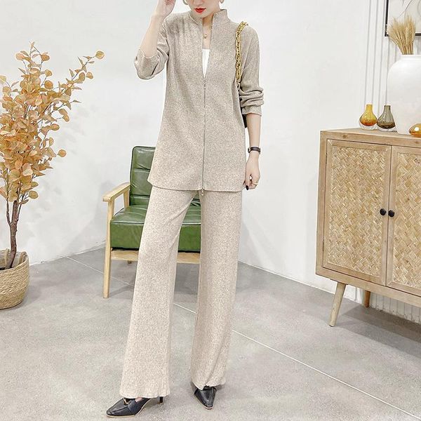 women's two piece pants st002 sweater cardigan knitted wide leg two-piece suit, White
women's two piece pants st002 sweater cardigan knitted wide leg two-piece suit, White