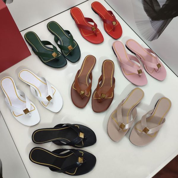 slippers big rivet decor women 2021 shoes genuine leather flip-flop summer beach outdoor casual, Black
slippers big rivet decor women 2021 shoes genuine leather flip-flop summer beach outdoor casual, Black
