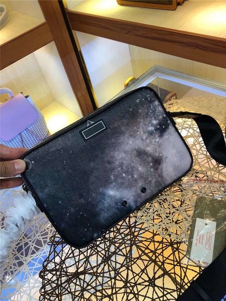 handbag women luxurys designers bags 2021 crossbody bag man genuine leather men m purse zhouzhoubao123 gift box for
handbag women luxurys designers bags 2021 crossbody bag man genuine leather men m purse zhouzhoubao123 gift box for