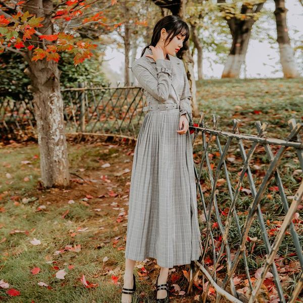 women's trench coats women autumn long sleeve casual dresses pleated retro fashion maxi vestido sashes loose oversize elegant midi kore, Tan;black
women's trench coats women autumn long sleeve casual dresses pleated retro fashion maxi vestido sashes loose oversize elegant midi kore, Tan;black