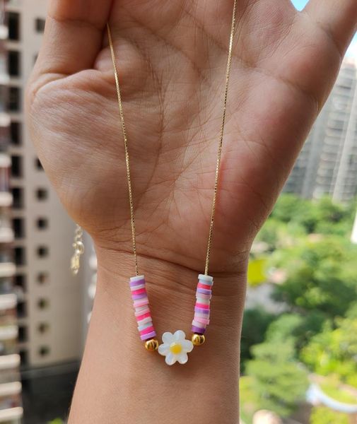 chains 10pcs 2021 hand made 4mm clay flakes with yellow daisy flower beads 925 silver gold necklace jewelry
chains 10pcs 2021 hand made 4mm clay flakes with yellow daisy flower beads 925 silver gold necklace jewelry