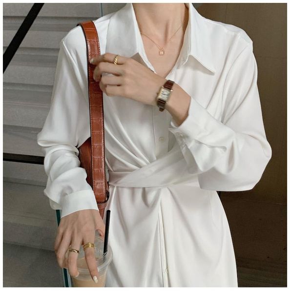 autumn ladies shirt dress fashion design sense waist long temperament lapel single breasted sleeve dresses female casual, Black;gray
autumn ladies shirt dress fashion design sense waist long temperament lapel single breasted sleeve dresses female casual, Black;gray