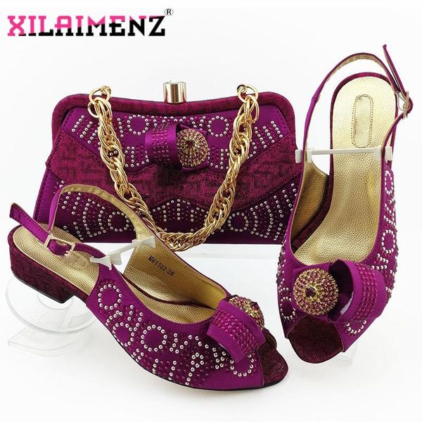 dress shoes latest design african sandals with matching bags set decorated rhinestone nigerian peep toe for women party pumps, Black
dress shoes latest design african sandals with matching bags set decorated rhinestone nigerian peep toe for women party pumps, Black