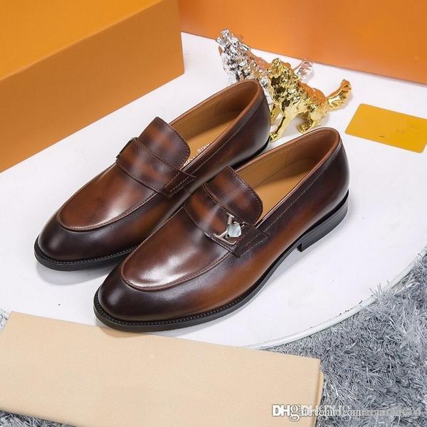 male genuine leather casual shoes mens loafers 21ss slip-on moccasin driving shoes black red wedding formal designers dress men sneakers
male genuine leather casual shoes mens loafers 21ss slip-on moccasin driving shoes black red wedding formal designers dress men sneakers