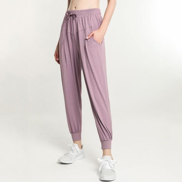 casual trousers women buttery-soft loose yoga pants with 2 side pocket elastic gym athletic active workout fitness sport legging outfits, White;red
casual trousers women buttery-soft loose yoga pants with 2 side pocket elastic gym athletic active workout fitness sport legging outfits, White;red
