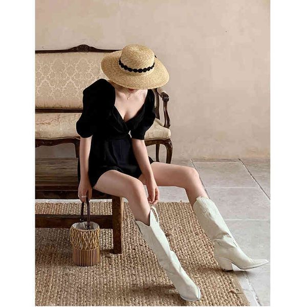 camis ladies'fashionable deep v-down coveralls lady black short playsuit femme, White
camis ladies'fashionable deep v-down coveralls lady black short playsuit femme, White