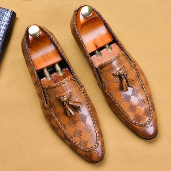 dress shoes genuine leahter casual business tassel men loafers black brown office work slip on mens leisure party 
dress shoes genuine leahter casual business tassel men loafers black brown office work slip on mens leisure party