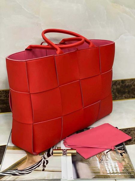 famous nappa leather arco tote orthogonal weave handbags bags ladies totes pouch shopping shoulder 2 pcs/set with wallet, Red;black
famous nappa leather arco tote orthogonal weave handbags bags ladies totes pouch shopping shoulder 2 pcs/set with wallet, Red;black