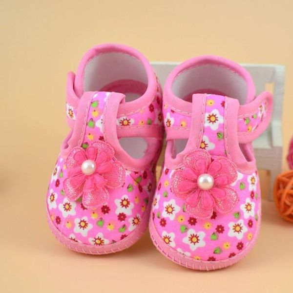 first walkers sagace del fiore bambino stivali morbidi scarpette da culla daliy ragazza stampato panno comodo scarpe pr
first walkers sagace del fiore bambino stivali morbidi scarpette da culla daliy ragazza stampato panno comodo scarpe pr