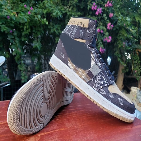 2021 1 1s og high tokyo bio hack basketball shoes shoe fearless shattered orange tie dye obsidian unc womens mens trainers sports sneakers
2021 1 1s og high tokyo bio hack basketball shoes shoe fearless shattered orange tie dye obsidian unc womens mens trainers sports sneakers