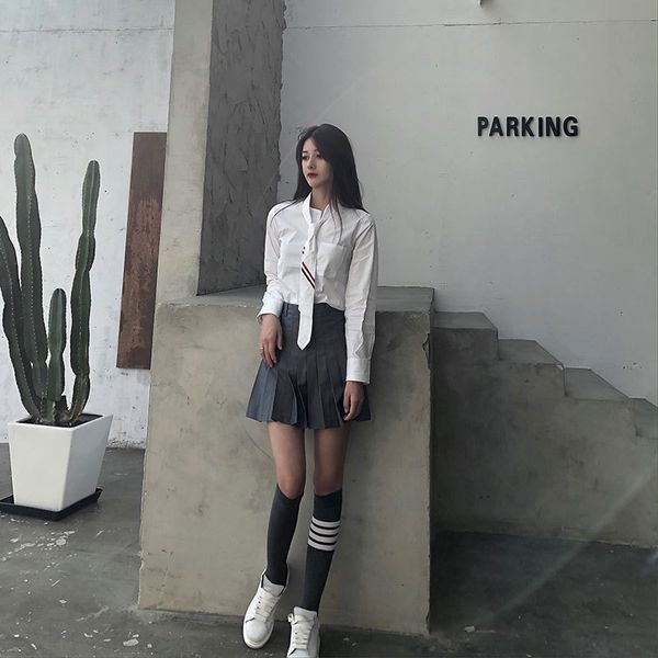 autumn new white tb tie shirt trend handsome hong kong style slim middle and long college style
autumn new white tb tie shirt trend handsome hong kong style slim middle and long college style